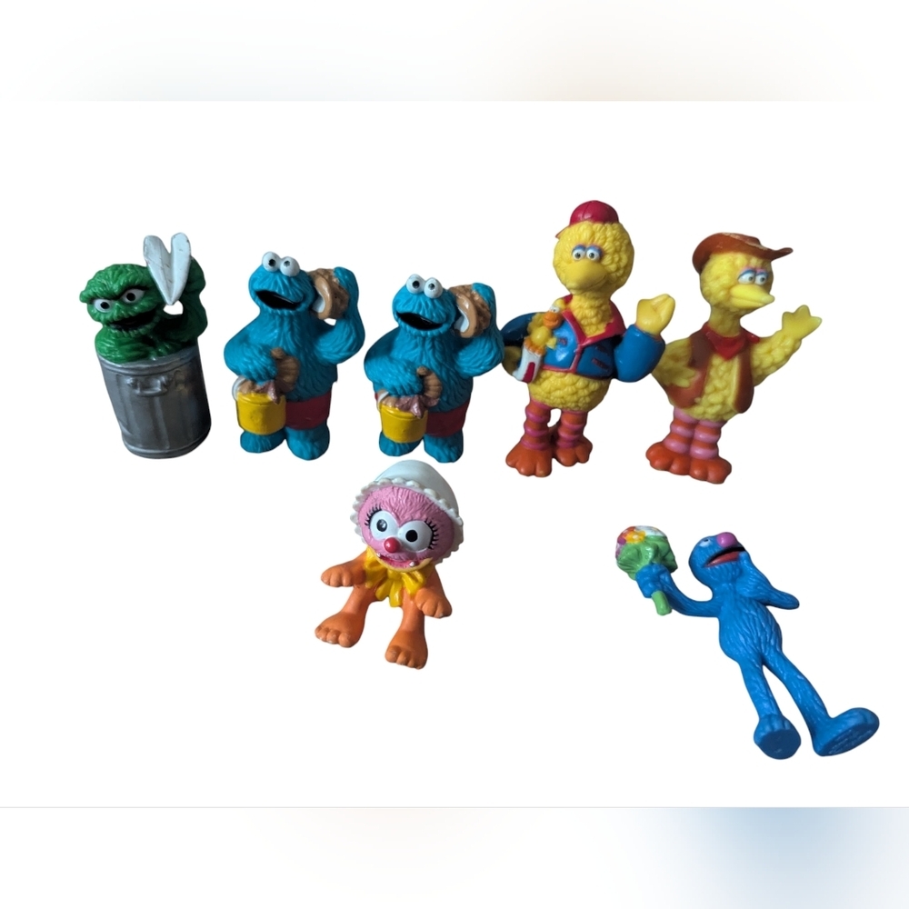 Vintage 80s 90s Sesame Street PVC Figure Lot Big Bird Cookie Monster Grover